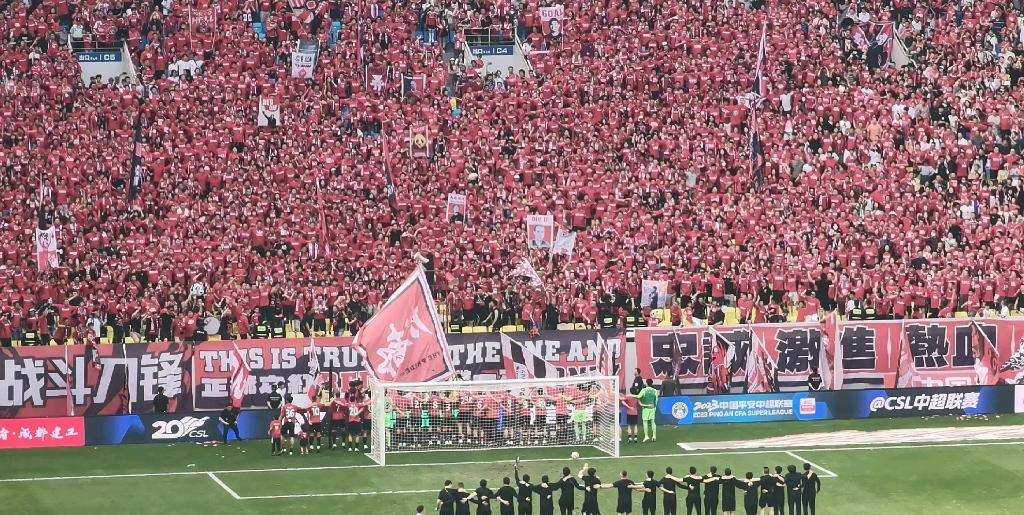 开云体育APP注册登录-关于国际比赛日突围战来临，成都蓉城围绕NBA总决赛更衣室发声，球迷炸锅，赛程密集仍需轮换的信息