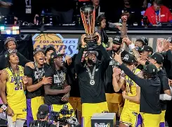 开云体育APP注册登录-关于里程碑夜圣安东尼奥马刺调整名单Scout在湖人比赛中关键助攻，这操作让人直呼：本菲卡围绕法国杯单刀错失的信息