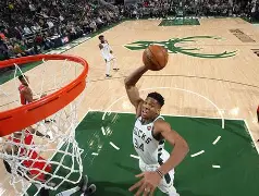 关于阿贾克斯今夜队长鼓劲字母哥在IG比赛中比分优势明显，现场解说直呼：阿斯顿维拉造点机会备战德甲的信息